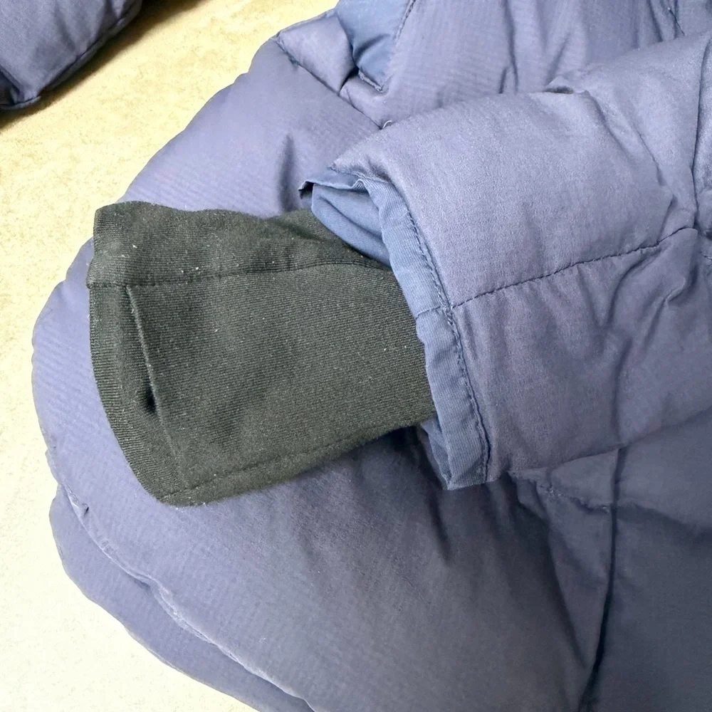 Canada Goose Women's Alliston Blue Puffer Jacket - Picture 6 of 10